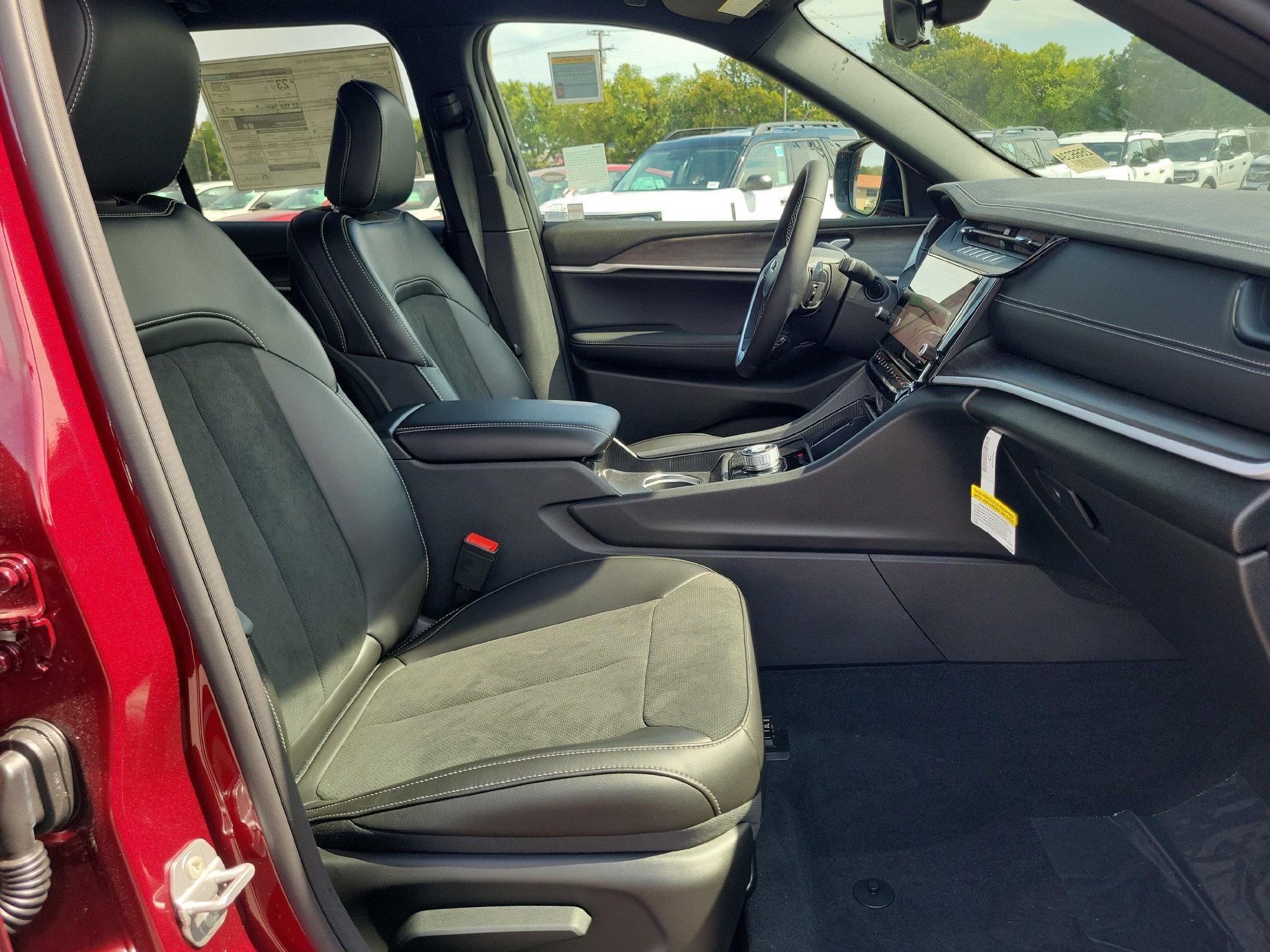 New 2026 Jeep Grand Cherokee Altitude RWD image 15