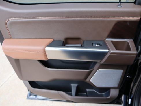 New 2025 Ford F150 King Ranch w/ FX4 Off-Road Package image 19