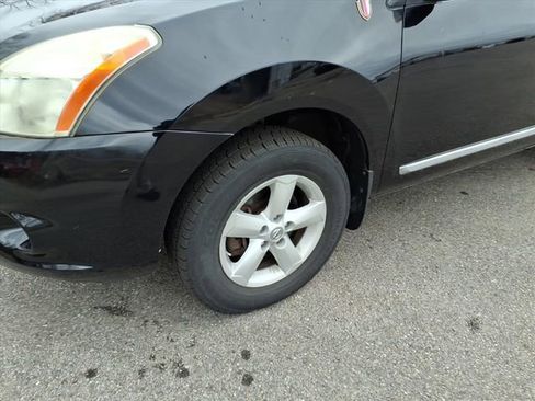 Used 2013 Nissan Rogue S w/ Special Edition Pkg image 4
