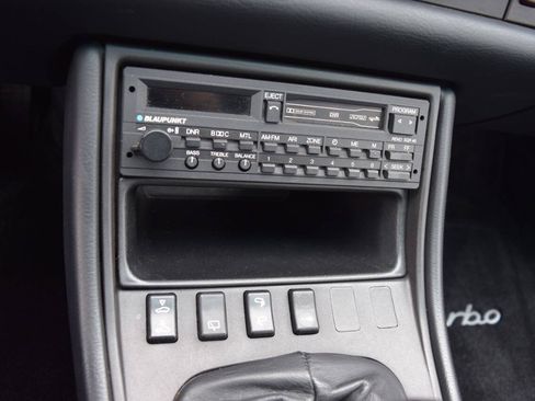 Used 1988 Porsche 944 Turbo RWD image 46
