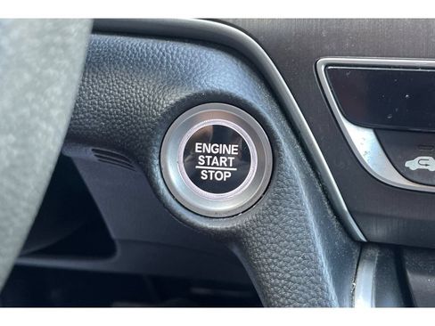 Used 2019 Honda Accord LX image 31