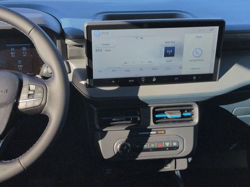 New 2026 Ford Maverick Lobo AWD/4WD image 17