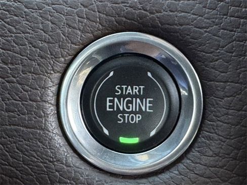 Used 2021 GMC Yukon XL Denali w/ Denali Ultimate Package image 22