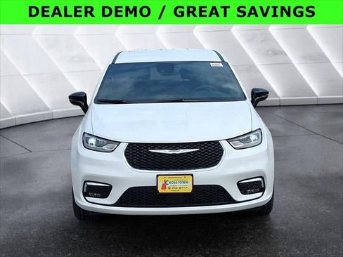 New 2026 Chrysler Pacifica Select image 25