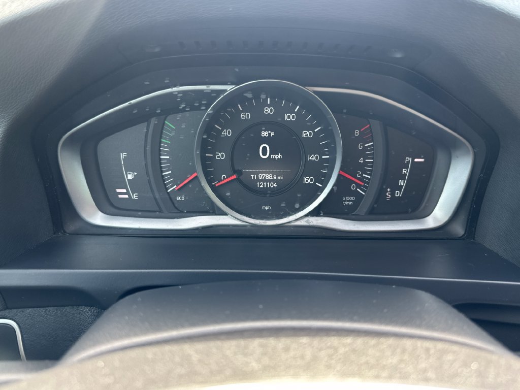Used 2017 Volvo V60 T5 Premier FWD image 29