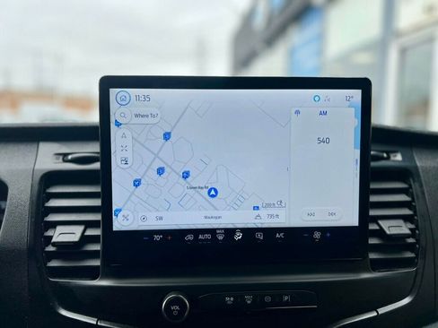 Used 2023 Ford E-Transit T-350 image 20