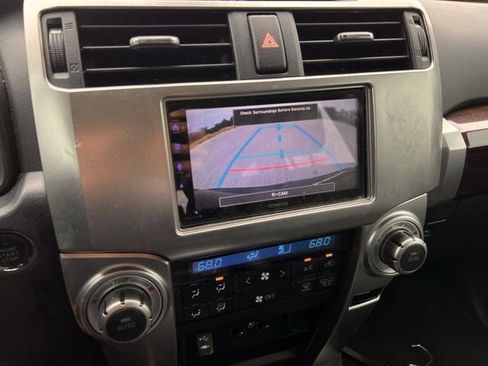 Used 2015 Toyota 4Runner Limited image 16