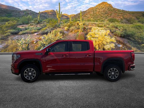 Used 2024 GMC Sierra 1500 AT4 w/ Technology Package image 7