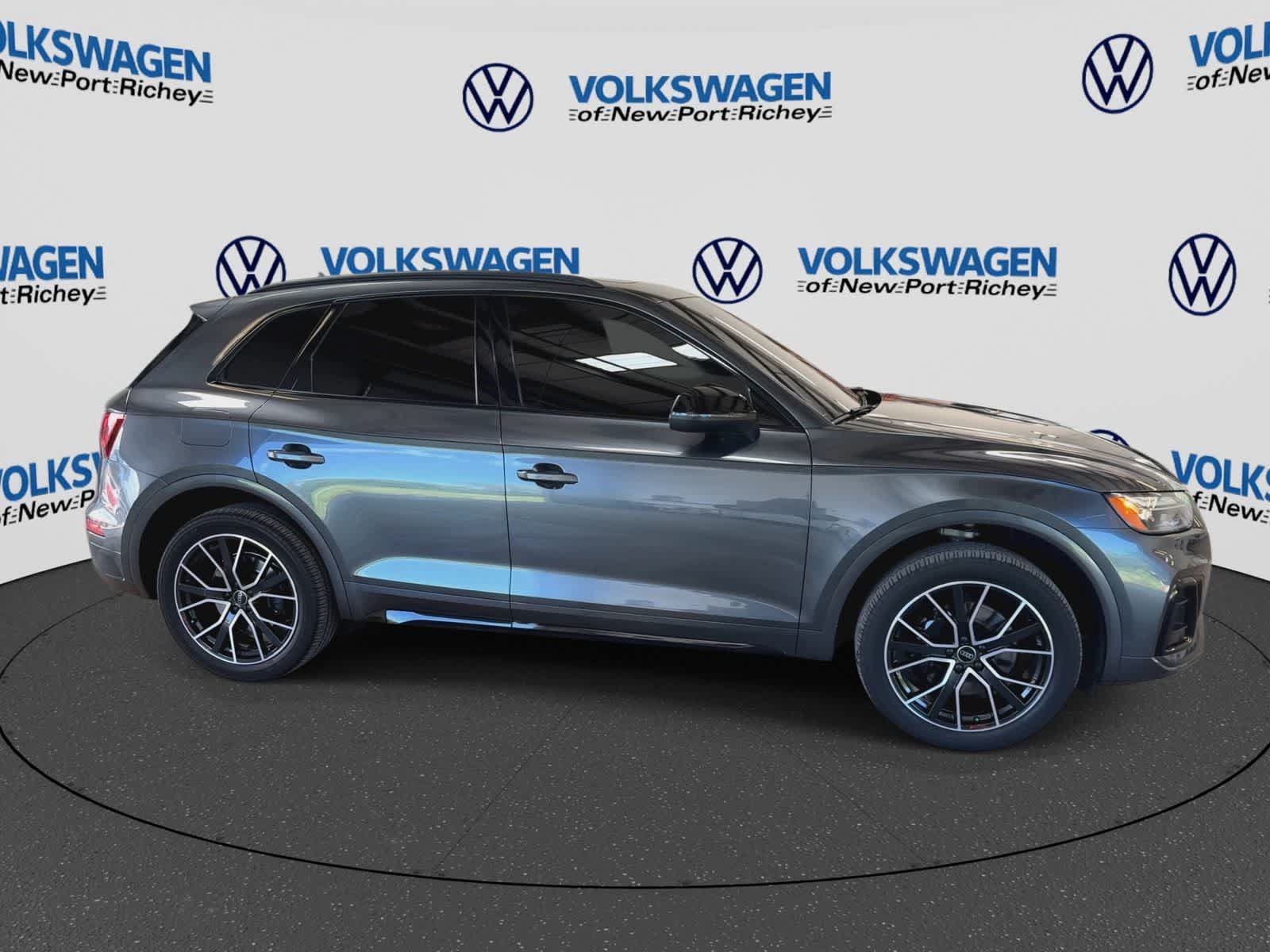 Used 2023 Audi SQ5 Premium Plus w/ Premium Plus Package AWD/4WD image 9