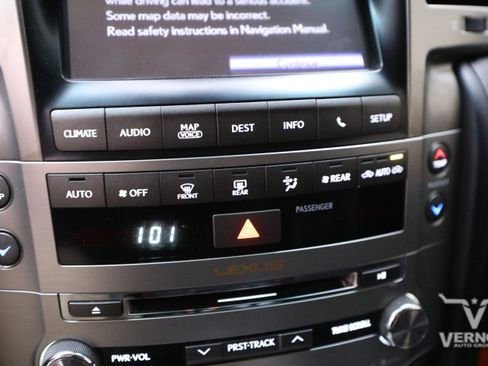 Used 2013 Lexus LX 570 4WD w/ Preferred Accessory Pkg image 22