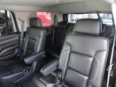 Used 2019 Chevrolet Tahoe LT AWD/4WD image 13