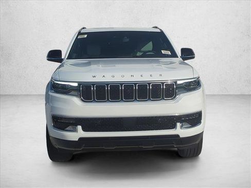 New 2025 Jeep Wagoneer Series II image 5