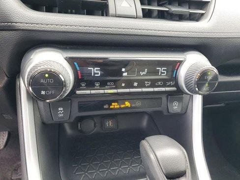 Used 2024 Toyota RAV4 XLE image 29