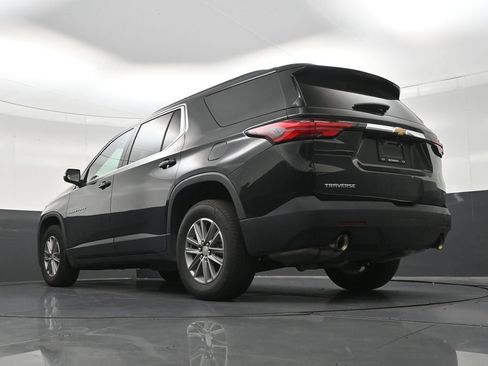 Used 2023 Chevrolet Traverse LT FWD image 26
