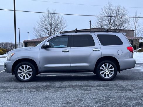 Used 2011 Toyota Sequoia Limited image 5