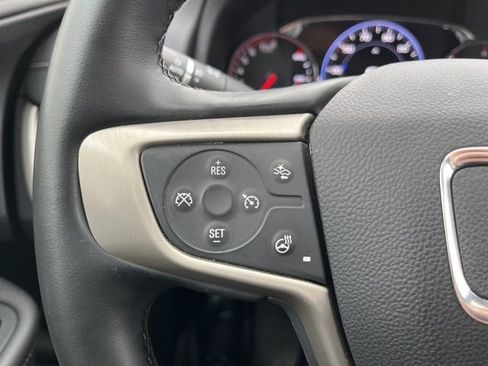 Used 2023 GMC Terrain Denali w/ Denali Premium Package image 23