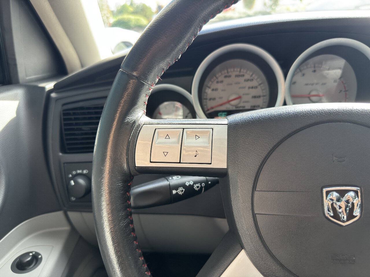 Used 2006 Dodge Charger SRT8 w/ SRT Option Group III RWD image 34