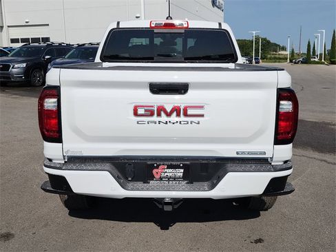 New 2026 GMC Canyon Elevation w/ Convenience Package image 4