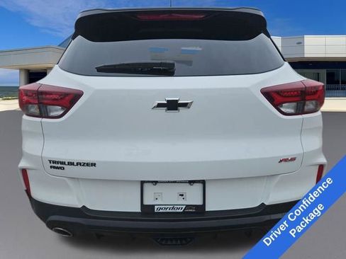 Used 2023 Chevrolet TrailBlazer RS w/ Convenience Package image 4