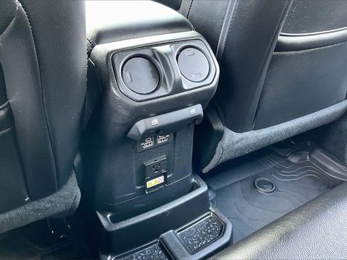 Used 2022 Jeep Wrangler Unlimited Sahara w/ Cold Weather Group image 33