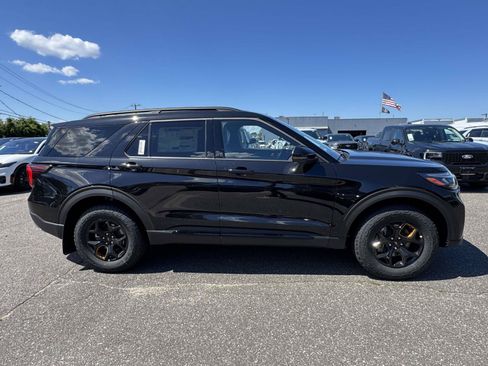 New 2026 Ford Explorer Tremor AWD/4WD image 6