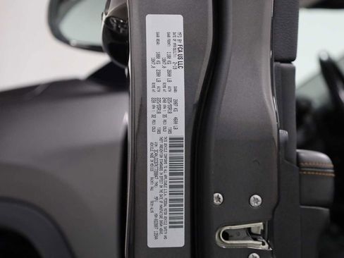 Used 2019 Jeep Compass Limited w/ Safety & Security Group AWD/4WD image 42