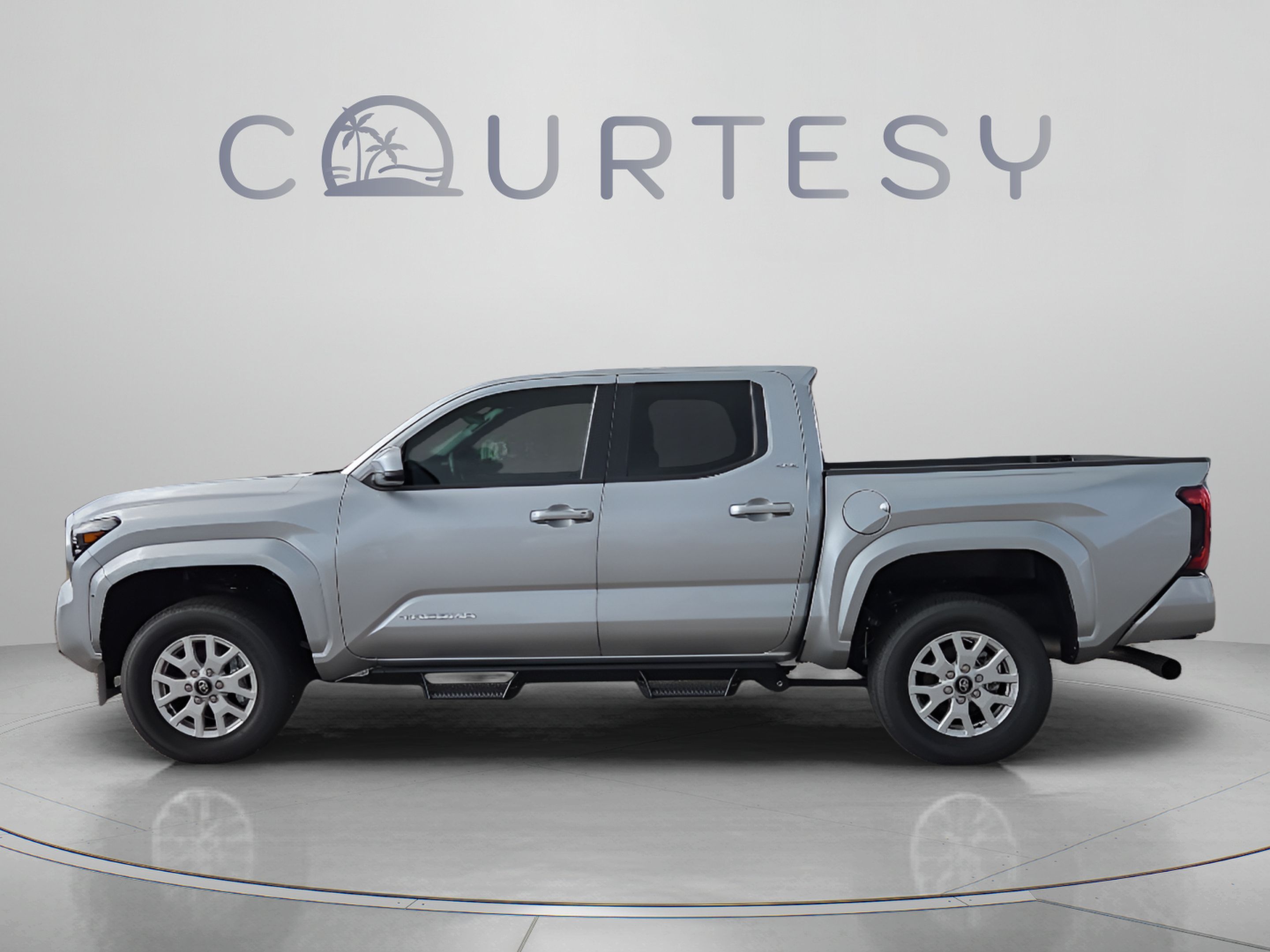 Certified 2026 Toyota Tacoma SR5 AWD/4WD image 4