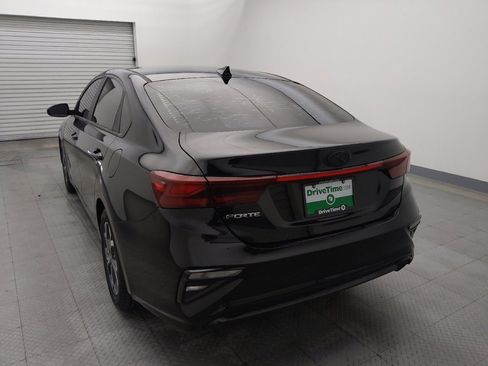 Used 2020 Kia Forte LXS image 6