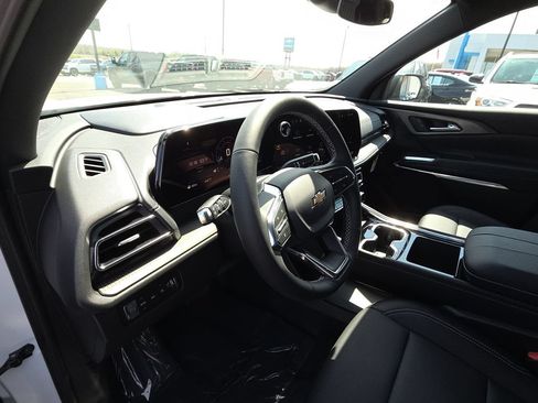 New 2026 Chevrolet Traverse LT AWD/4WD image 14