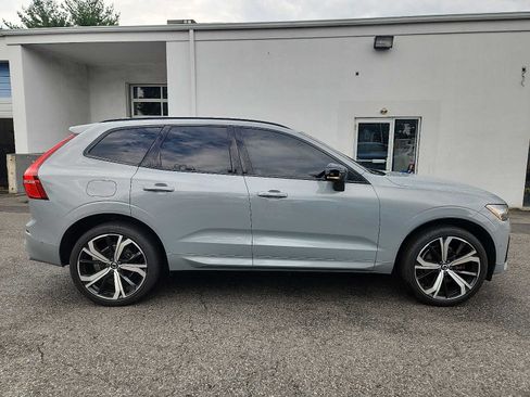 Used 2024 Volvo XC60 B5 Ultimate w/ Protection Package Premier AWD/4WD image 7