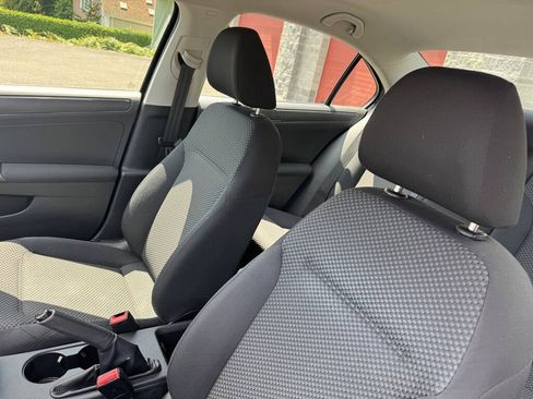 Used 2011 Volkswagen Jetta Sedan FWD image 11