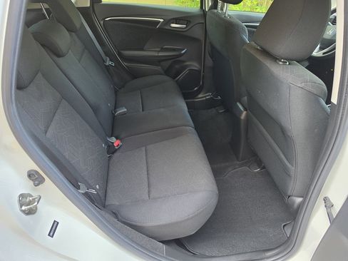 Used 2016 Honda Fit EX image 30