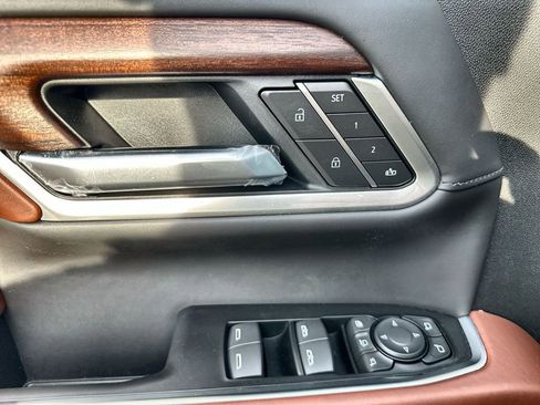 New 2026 GMC Sierra 2500 Denali Ultimate image 22