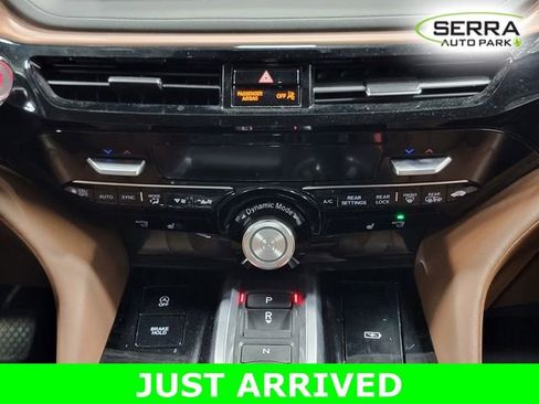 Certified 2023 Acura MDX SH-AWD w/ Technology Package image 20