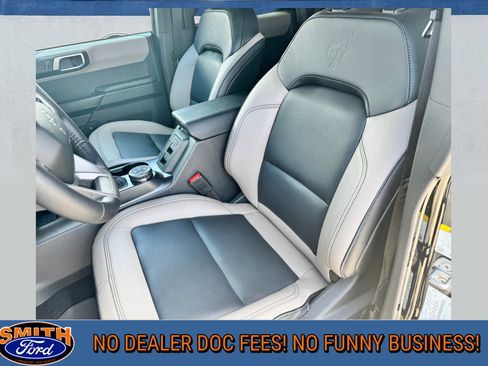 Used 2024 Ford Bronco Wildtrak image 13