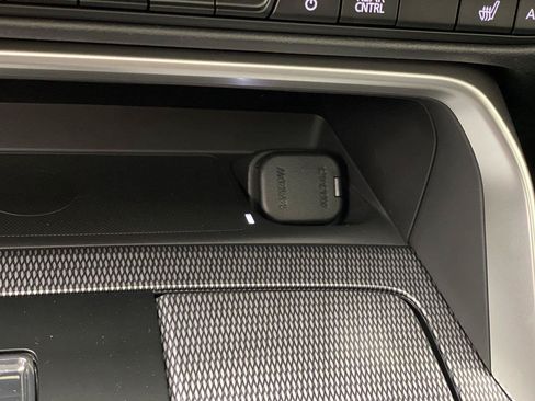 Used 2024 MAZDA CX-90 Plug-In Hybrid w/ Premium Pkg AWD/4WD image 23