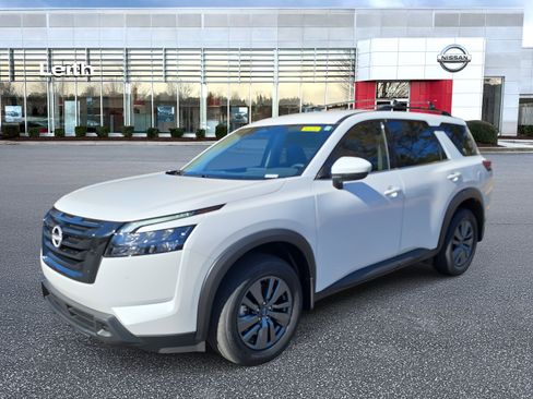 New 2025 Nissan Pathfinder SV image 1