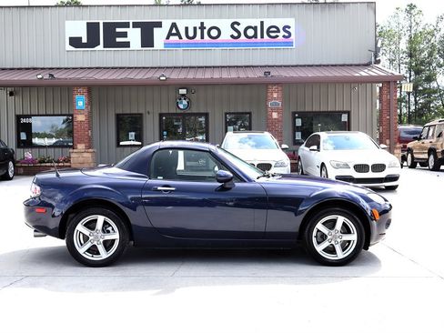 Used 2007 MAZDA MX-5 Miata Sport RWD image 15