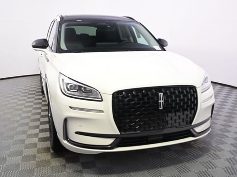 New 2026 Lincoln Corsair Reserve w/ Jet Appearance Package AWD/4WD image 9