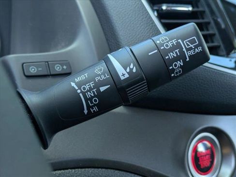 Used 2024 Honda Passport EX-L image 12