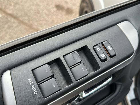 Used 2023 Toyota 4Runner SR5 Premium image 26