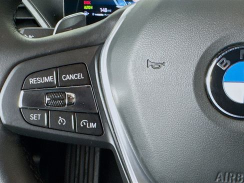 Used 2023 BMW 330i xDrive Sedan w/ Premium Package image 13