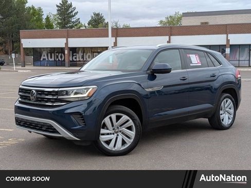 Used 2023 Volkswagen Atlas Cross Sport SE image 1