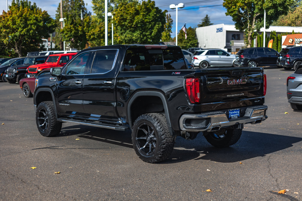 Used 2020 GMC Sierra 1500 SLT w/ SLT Premium Package AWD/4WD image 13