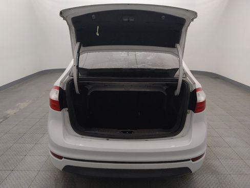 Used 2015 Ford Fiesta SE FWD image 29