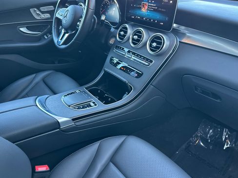 Certified 2022 Mercedes-Benz GLC 300 image 16