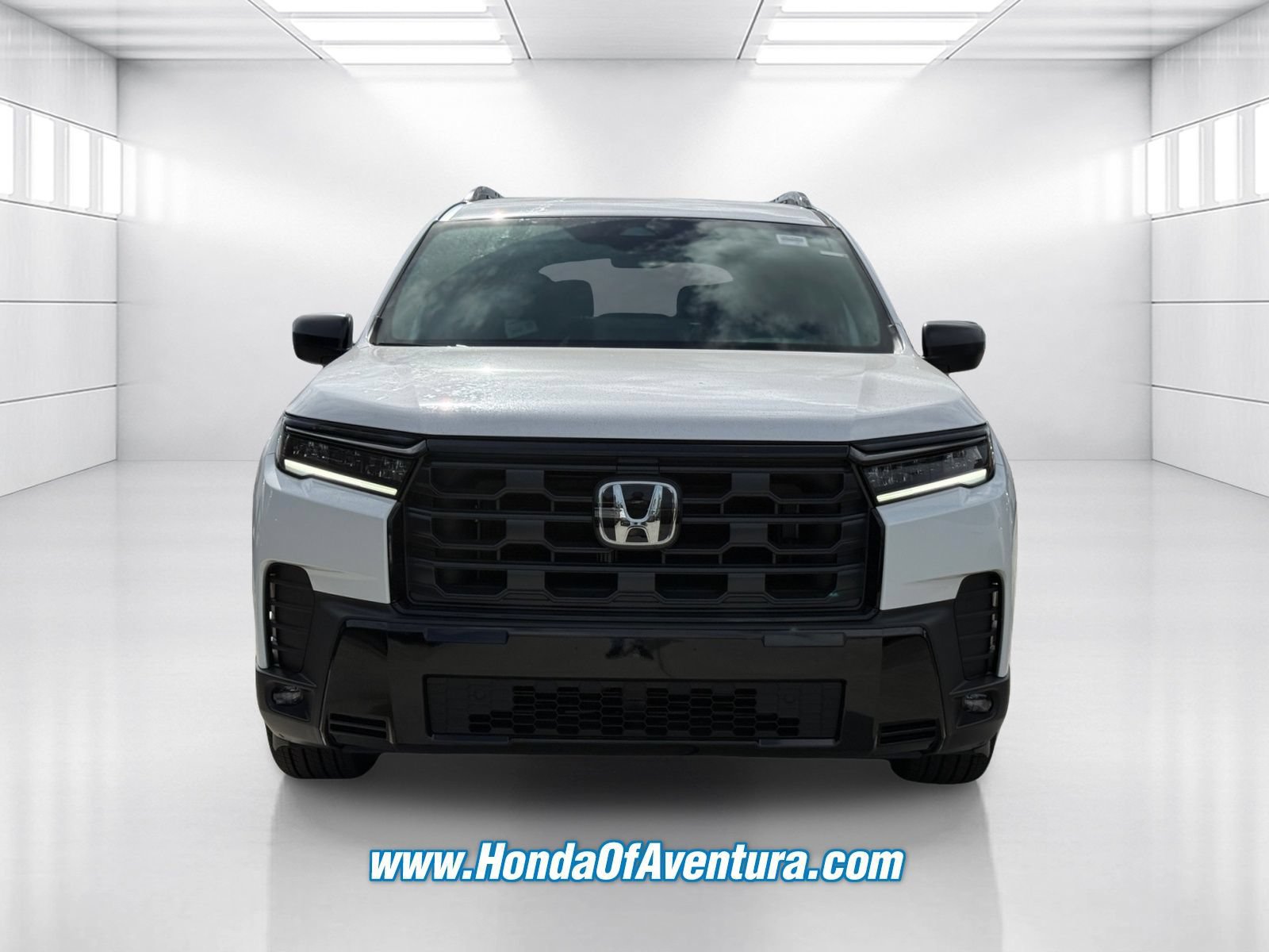 New 2026 Honda Pilot Sport image 2
