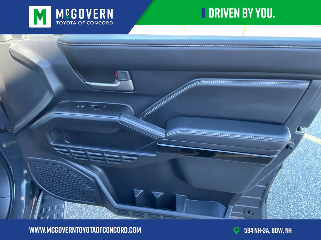 Used 2026 Toyota 4Runner Limited AWD/4WD image 28
