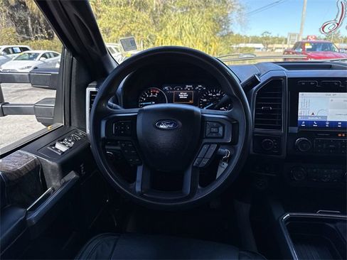 Used 2021 Ford F350 XLT w/ XLT Premium Package image 21