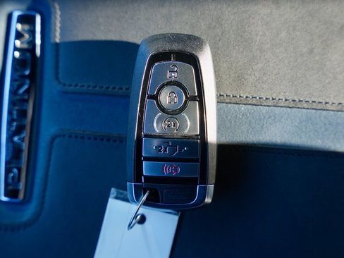 Used 2024 Ford F150 Platinum image 43